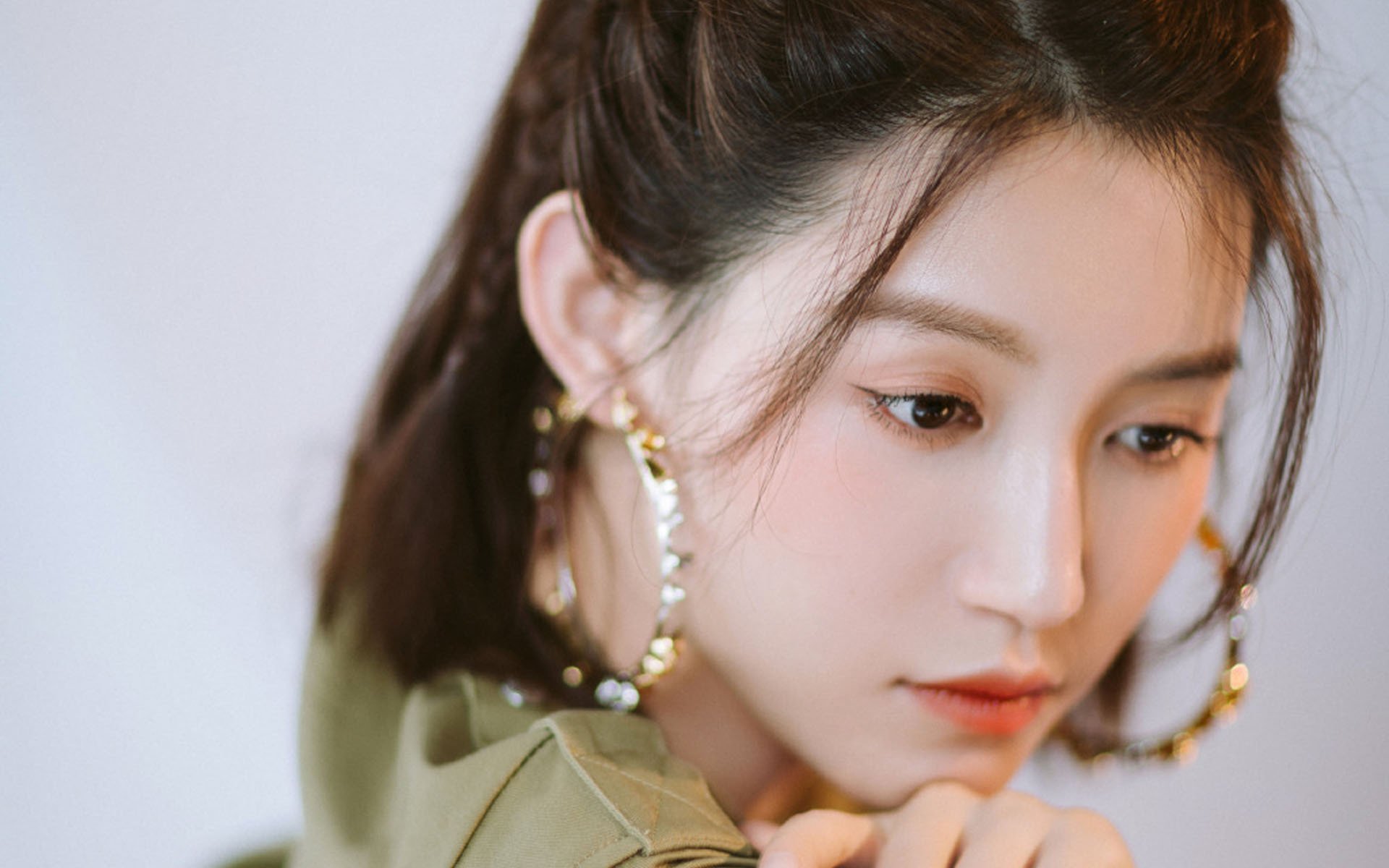 “中国足球绘画比赛火热开赛，彰显青春梦想”，绘画作品足球赛一等奖