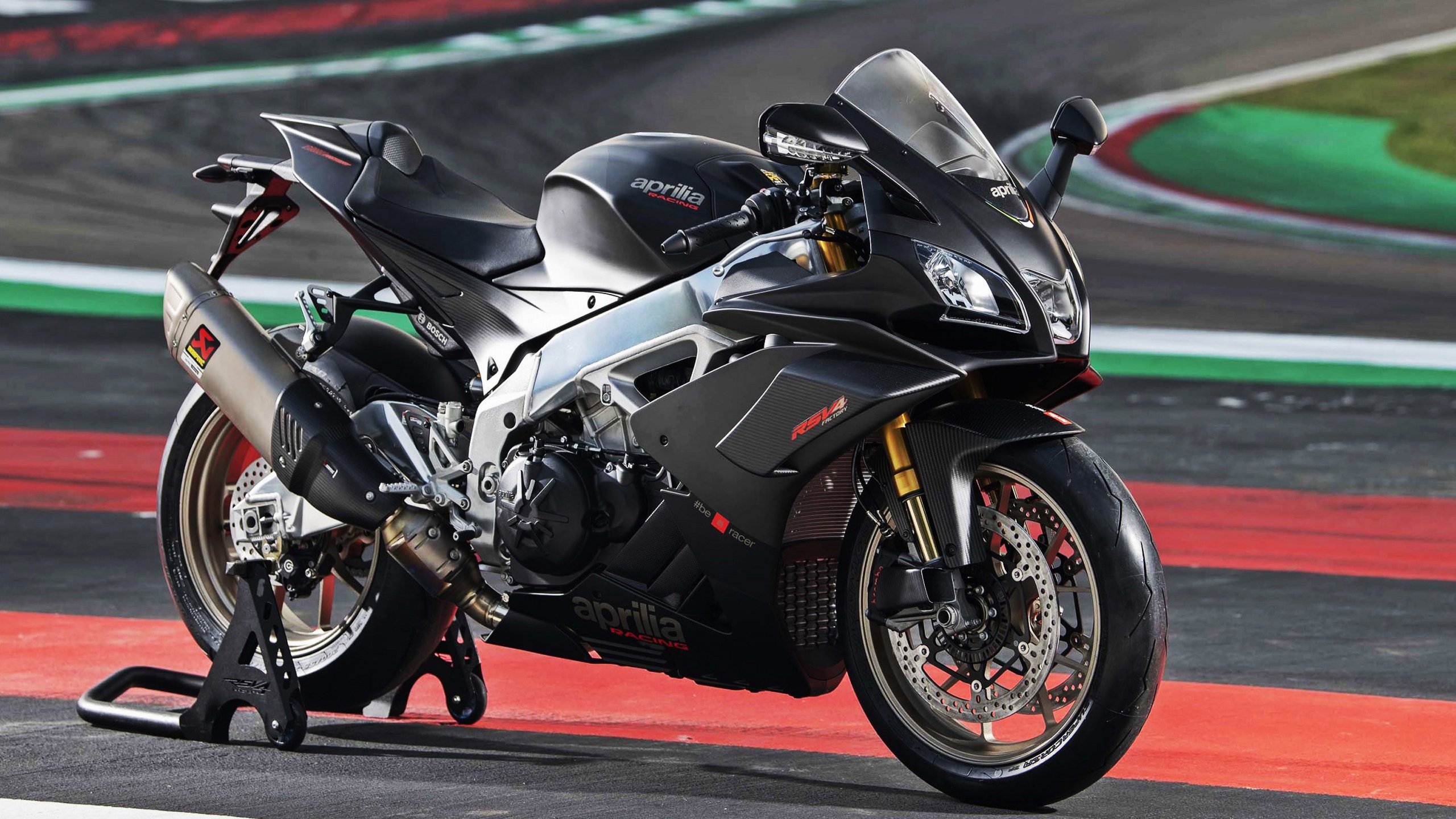 法甲激烈争夺，专家细讲战术创新如何在比赛中取得突破，战术创新的方法有哪些