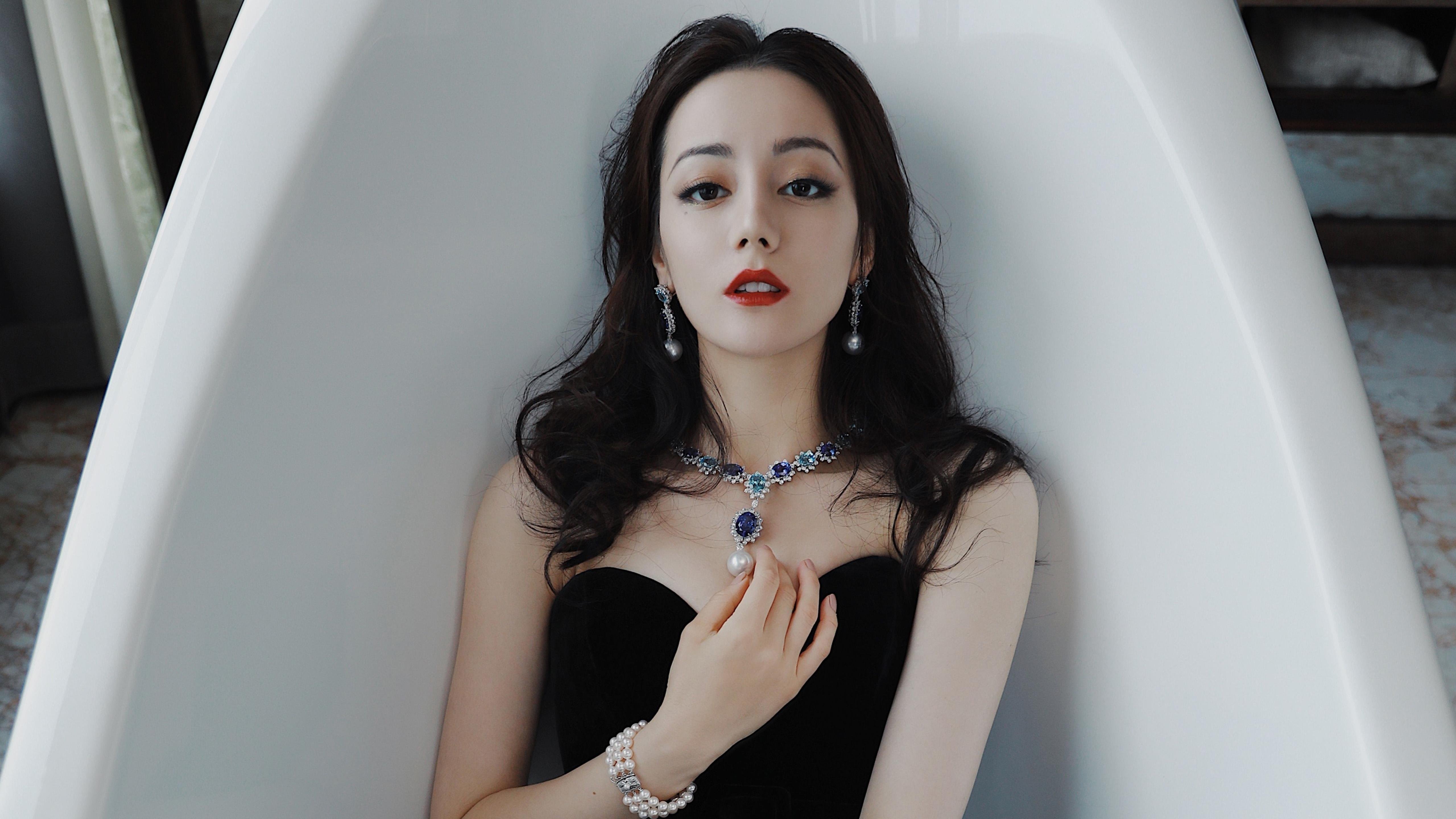 高光闪耀：联盟中最耀眼的球星表现，nba高光