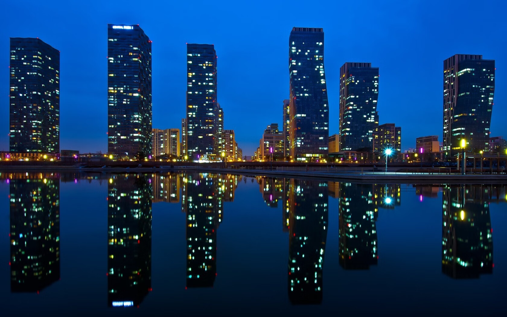 华体会hth官方网站登录-血拼之战：柏林赫塔与多特蒙德大战三十局，柏林联合和多特蒙德实力分析